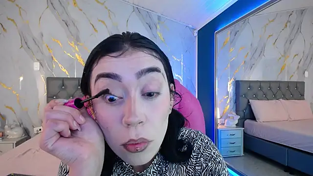 Julieta De Los Angeles online show from 02-21-25, 03:56