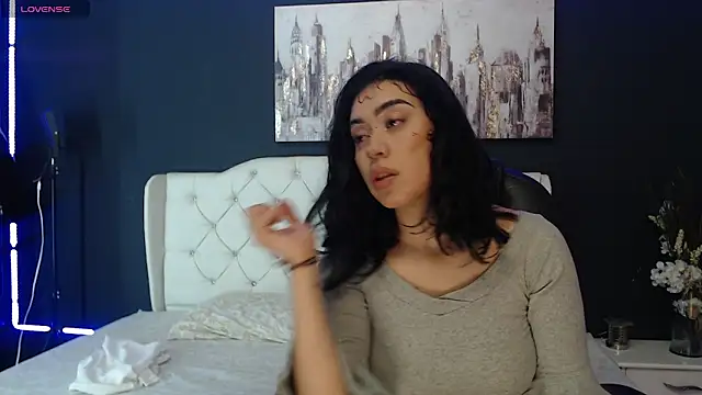 Julieta De Los Angeles online show from 03-21-25, 03:55