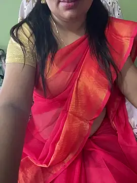 Snapshot of Hottest_Tamil chatting on 03-03-26, 02:40 Hottest Tamil online show from 03-03-26, 02:40