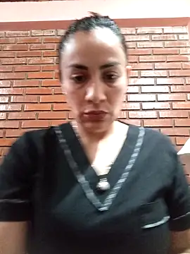 Snapshot of XGabrielaXX chatting on 06-12-26, 06:05 XGabrielaXX online show from 06-12-26, 06:05