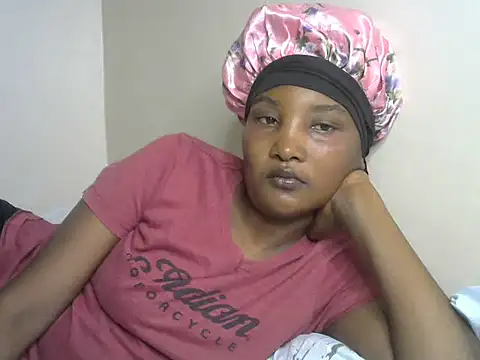 StacyGee24 online show from 12-04-25, 09:41