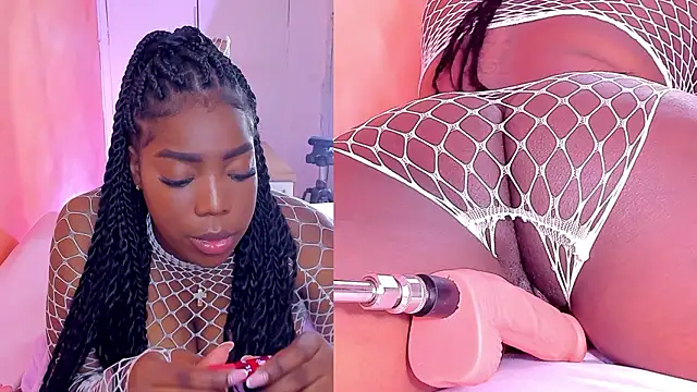 zoeethompson cm online show from 03-29-26, 10:39