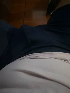 Entraymira online show from 09-25-25, 01:22