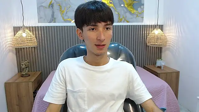 Jake evans online show from 11-17-25, 01:15