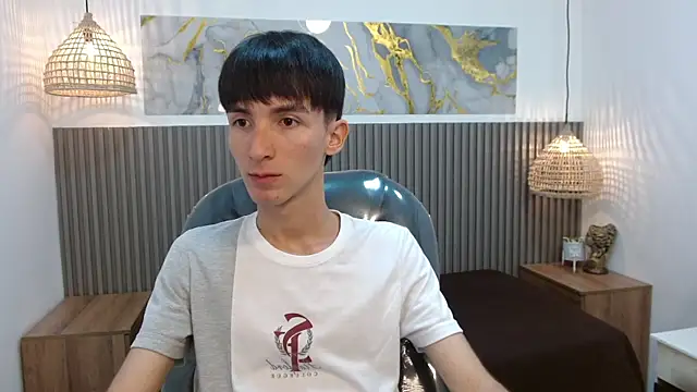 Snapshot of Jake_evans chatting on 10-31-25, 12:57 Jake evans online show from 10-31-25, 12:57