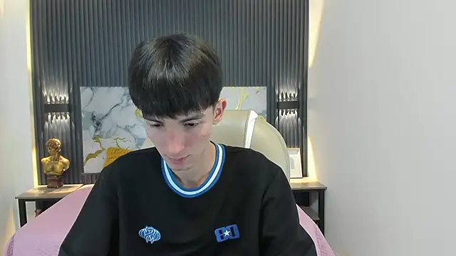 Jake evans online show from 11-04-25, 01:04