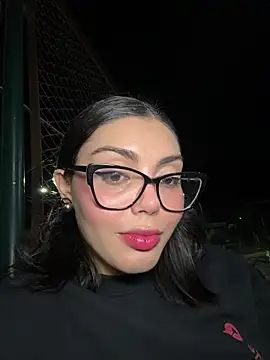 Snapshot of zui_lu chatting on 01-18-26, 04:27 zui lu online show from 01-18-26, 04:27