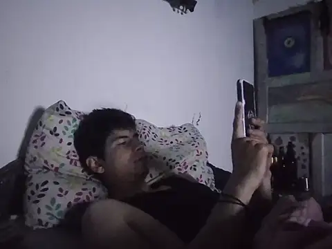 Snapshot of lmlfff chatting on 06-05-26, 10:54 lmlfff online show from 06-05-26, 10:54