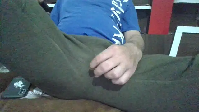 Snapshot of lovehalf08 chatting on 03-16-25, 07:49 lovehalf08 online show from 03-16-25, 07:49