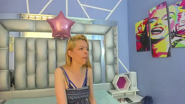 sophia ny online show from 11-11-25, 02:12