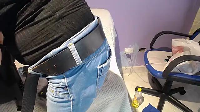 sophia ny online show from 04-15-26, 01:26