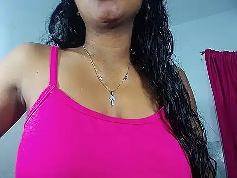 Snapshot of Sashabreck chatting on 05-26-26, 04:10 Sashabreck online show from 05-26-26, 04:10