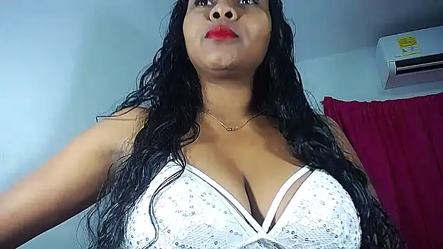 Snapshot of Sashabreck chatting on 05-30-26, 02:51 Sashabreck online show from 05-30-26, 02:51