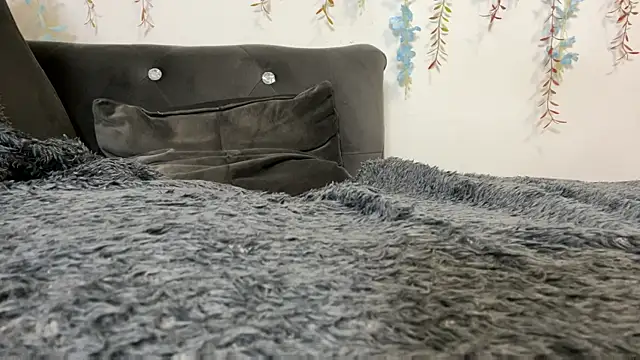 Isexxs online show from 02-05-25, 11:44