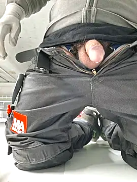 M87HOT online show from 02-17-26, 06:54