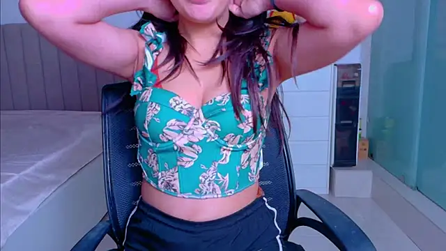 Aashika-Kaur online show from 12-05-25, 04:55