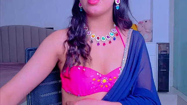 Aashika-Kaur online show from 10-29-25, 04:22