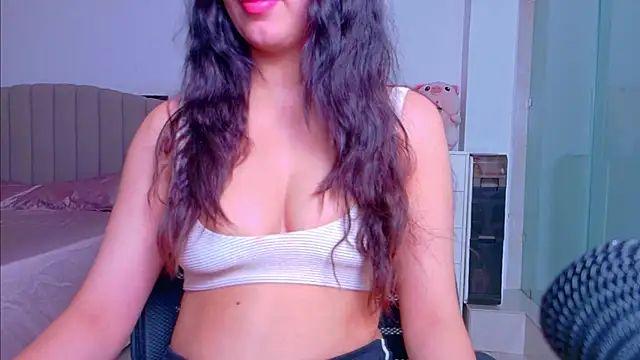 Aashika-Kaur online show from 10-03-25, 04:25
