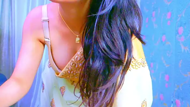 Aashika-Kaur online show from 03-08-25, 04:01