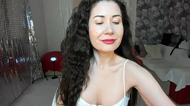 Snapshot of KarinaSweeety chatting on 02-27-26, 06:57 KarinaSweeety online show from 02-27-26, 06:57