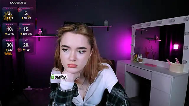 Snapshot of liana_kisses chatting on 03-09-25, 02:29 liana kisses online show from 03-09-25, 02:29