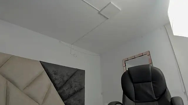 BarbaraKnox  online show from 04-08-26, 11:55