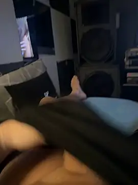 MatthewEmme online show from 11-04-25, 02:32