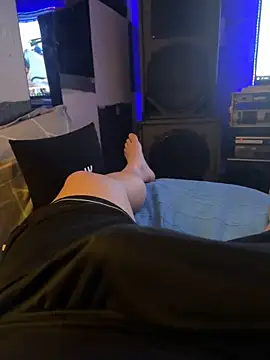 MatthewEmme online show from 12-21-25, 03:57