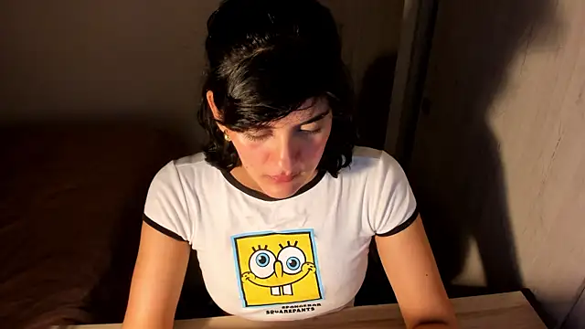 Snapshot of misstoya chatting on 05-26-26, 06:33 misstoya online show from 05-26-26, 06:33