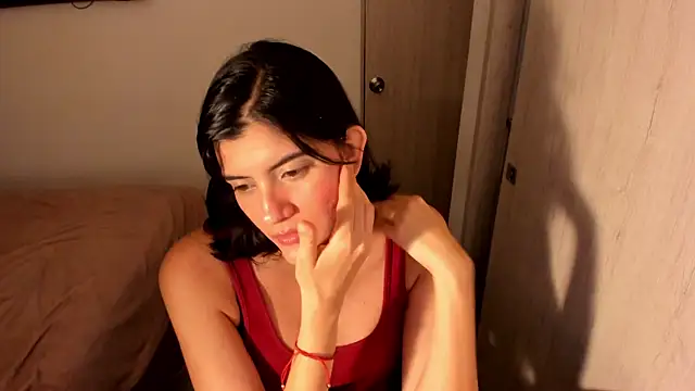 Snapshot of misstoya chatting on 05-20-26, 12:51 misstoya online show from 05-20-26, 12:51