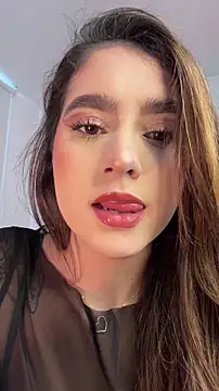 Snapshot of pamela__mar chatting on 12-20-25, 08:22 pamela mar online show from 12-20-25, 08:22