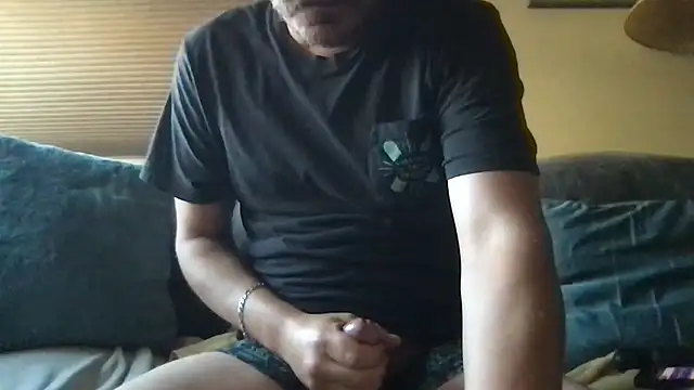 cliveokanagan24 online show from 09-25-25, 03:18