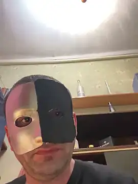 Snapshot of Ariel_Ari chatting on 01-09-25, 01:18 Ariel Ari online show from 01-09-25, 01:18