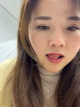 Efangfang online show from 02-27-25, 02:57