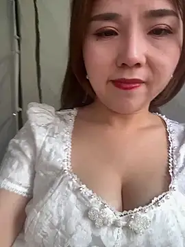 Efangfang online show from 03-14-25, 07:04