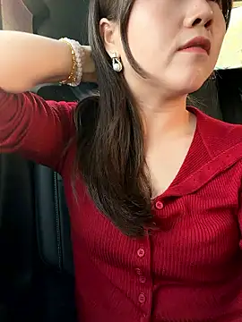 Snapshot of Efangfang chatting on 01-17-26, 08:40 Efangfang online show from 01-17-26, 08:40