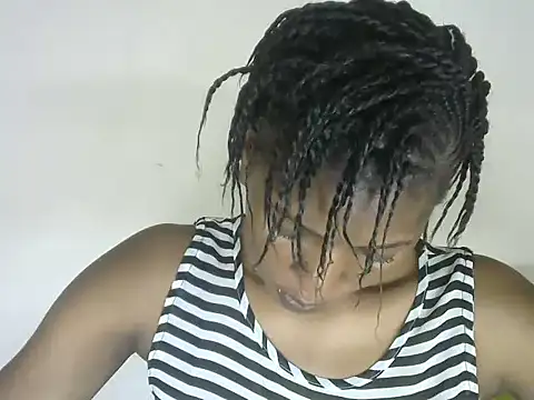 Pretty-emmie online show from 09-19-25, 04:05