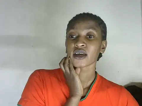 Pretty-emmie online show from 09-10-25, 06:34