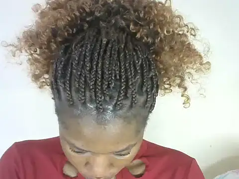 Pretty-emmie online show from 10-10-25, 06:36