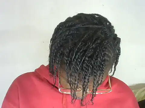 Pretty-emmie online show from 09-19-25, 05:28