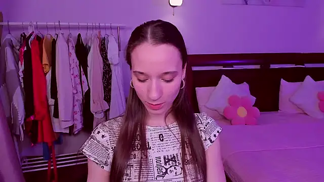 StaceySunny online show from 02-09-26, 05:11