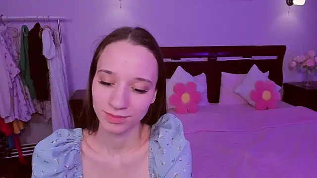 StaceySunny online show from 02-11-26, 05:46