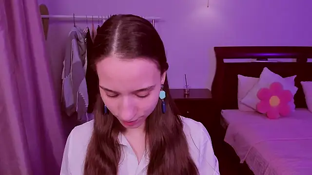 StaceySunny online show from 02-13-26, 05:13