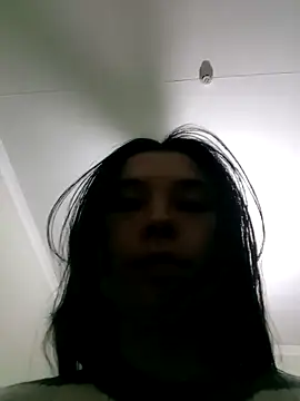 Snapshot of BluesAlyssa chatting on 01-18-25, 05:59 BluesAlyssa online show from 01-18-25, 05:59