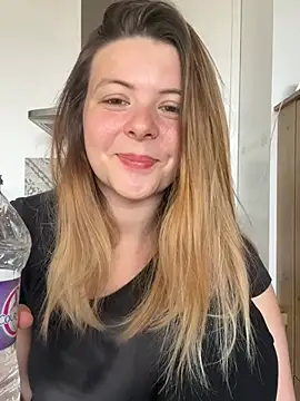 Nina blain online show from 03-21-26, 09:36