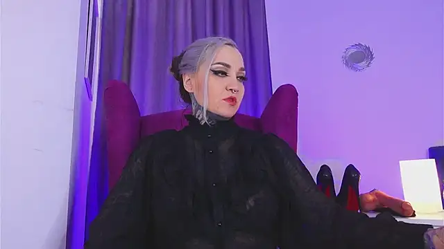 Snapshot of SindelDark chatting on 09-21-25, 12:54 SindelDark online show from 09-21-25, 12:54