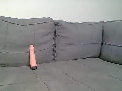 Aiyola online show from 11-25-25, 10:48