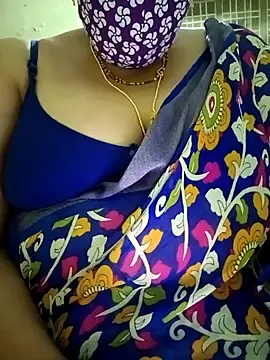 Snapshot of Adwithaa chatting on 01-11-25, 02:58 Adwithaa online show from 01-11-25, 02:58