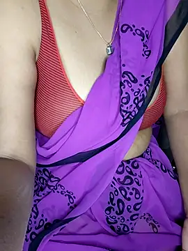 Snapshot of Adwithaa chatting on 12-22-25, 05:13 Adwithaa online show from 12-22-25, 05:13