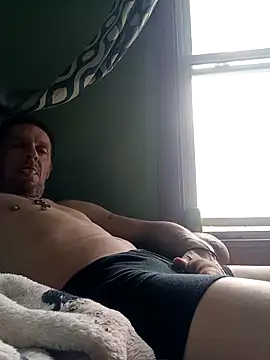 Bigloggz online show from 04-14-26, 08:25